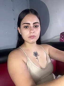 Azuna25 online show from May 22, 2026, 10:19 pm