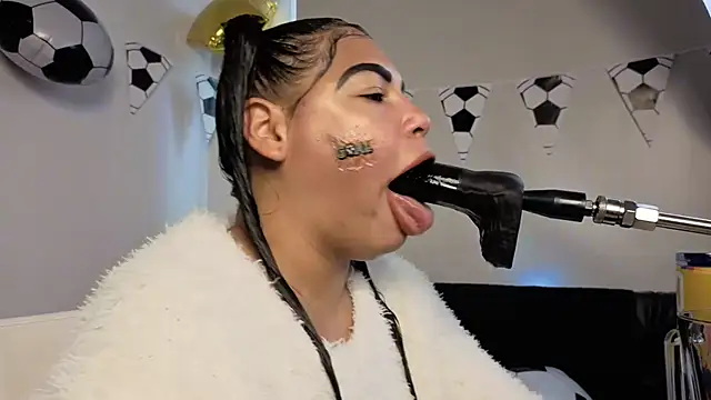 Anabel693 online show from July 11, 2026, 4:18 pm