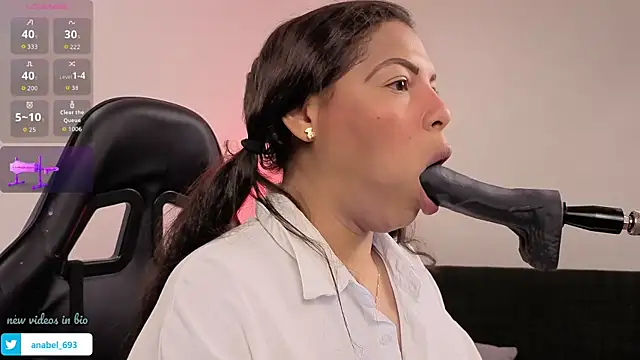 Snapshot of Anabel693 chatting on October 5, 2025, 11:23 am Anabel693 online show from October 5, 2025, 11:23 am