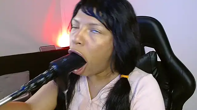 Snapshot of Anabel693 chatting on February 8, 2025, 10:50 am Anabel693 online show from February 8, 2025, 10:50 am