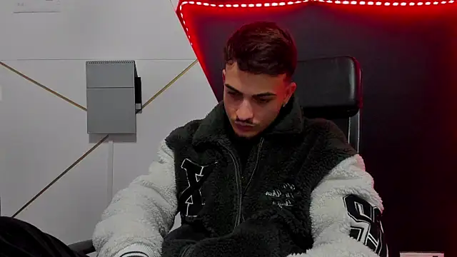 Snapshot of BrandonTate chatting on February 6, 2026, 5:58 am BrandonTate online show from February 6, 2026, 5:58 am