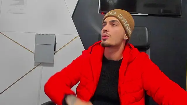 Snapshot of BrandonTate chatting on January 9, 2026, 2:51 am BrandonTate online show from January 9, 2026, 2:51 am