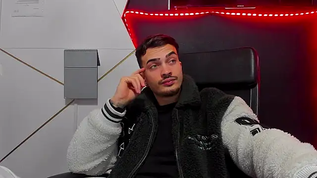 Snapshot of BrandonTate chatting on February 11, 2026, 6:57 am BrandonTate online show from February 11, 2026, 6:57 am