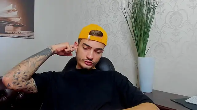 BrandonTate online show from November 6, 2025, 10:41 am