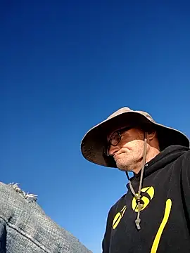 FloppyPickle4u online show from January 7, 2026, 10:48 pm