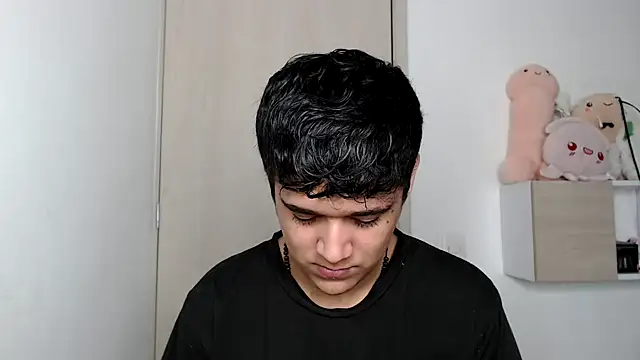 kaiine190 online show from October 24, 2025, 11:09 am