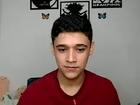 kaiine190 online show from February 14, 2025, 1:45 am