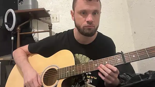 Snapshot of Talenjames4 chatting on June 23, 2026, 5:44 pm Talenjames4 online show from June 23, 2026, 5:44 pm