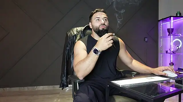 mattmasterss online show from May 15, 2026, 9:02 pm