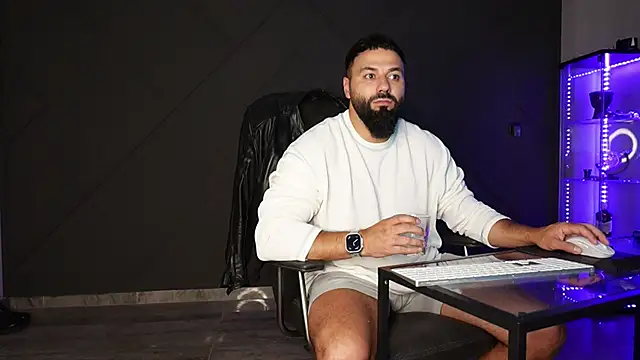 mattmasterss online show from May 27, 2026, 9:22 pm
