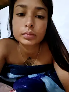 Bonnie Clydeee online show from February 17, 2026, 1:19 pm