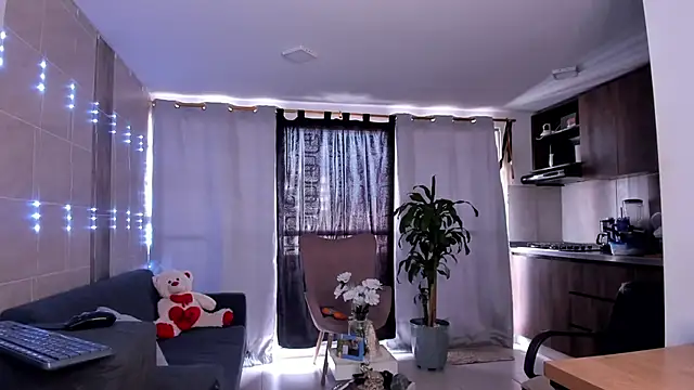 amanda rous online show from March 16, 2026, 9:17 pm