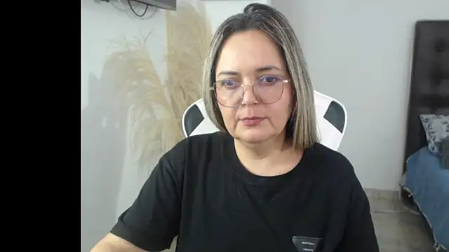 samy vsn online show from October 15, 2025, 7:00 pm