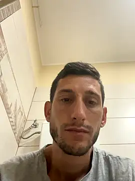 Gionnytav online show from October 30, 2025, 4:44 am