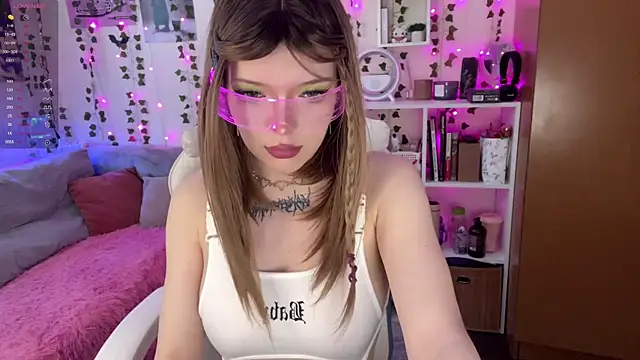 Snapshot of Eva-miller1 chatting on February 9, 2025, 9:05 am Eva-miller1 online show from February 9, 2025, 9:05 am