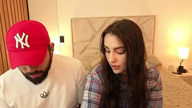 Snapshot of teseo_and_afroditha_ chatting on October 18, 2025, 3:52 am teseo and afroditha online show from October 18, 2025, 3:52 am