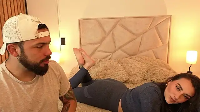 Snapshot of teseo_and_afroditha_ chatting on October 15, 2025, 1:48 am teseo and afroditha online show from October 15, 2025, 1:48 am