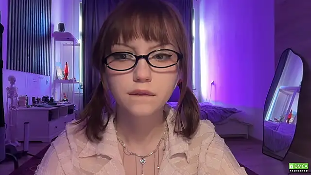 Snapshot of electric_babe chatting on May 14, 2026, 12:13 pm electric babe online show from May 14, 2026, 12:13 pm