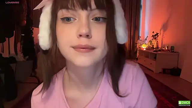 Snapshot of electric_babe chatting on April 3, 2026, 2:56 pm electric babe online show from April 3, 2026, 2:56 pm