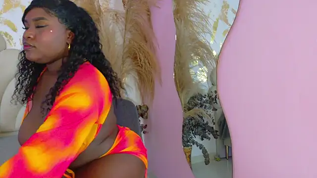 blaisysmith online show from September 23, 2025, 12:01 pm