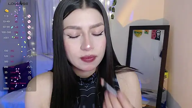 mily thomson b  online show from April 29, 2026, 2:27 am