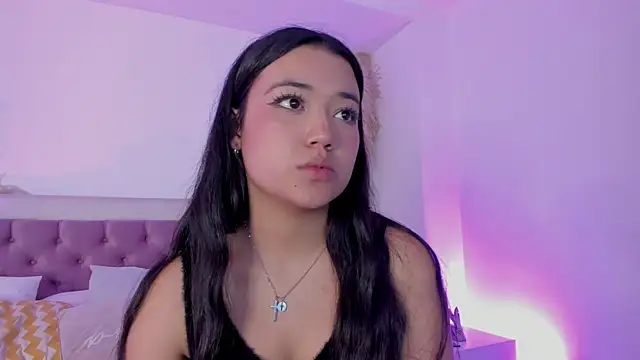 Snapshot of Emelyy_Carter chatting on March 21, 2025, 1:45 am Emelyy Carter online show from March 21, 2025, 1:45 am