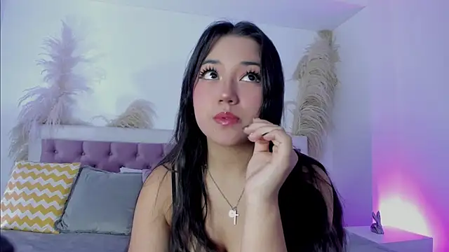 Snapshot of Emelyy_Carter chatting on February 13, 2025, 7:42 pm Emelyy Carter online show from February 13, 2025, 7:42 pm
