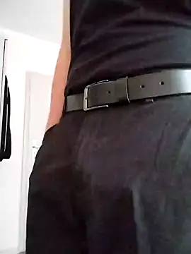 Snapshot of alejandrololo chatting on October 15, 2025, 11:07 am alejandrololo online show from October 15, 2025, 11:07 am