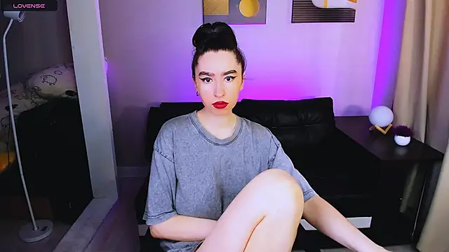 Lily xBabe online show from June 11, 2026, 3:31 pm