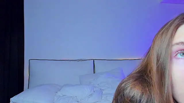 Snapshot of haileyishere chatting on March 19, 2025, 7:06 pm haileyishere online show from March 19, 2025, 7:06 pm