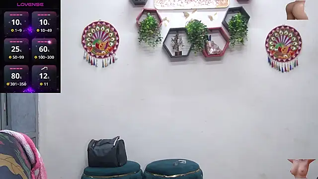 Sexy komolika online show from November 30, 2025, 1:56 pm