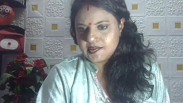 Snapshot of Sexy_komolika chatting on February 26, 2025, 11:00 am Sexy komolika online show from February 26, 2025, 11:00 am