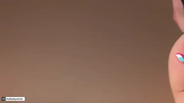 Snapshot of melodyxlove chatting on November 30, 2025, 1:12 pm melodyxlove online show from November 30, 2025, 1:12 pm