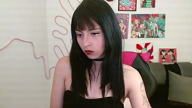 Snapshot of Kind_Scarlett chatting on March 7, 2025, 4:00 pm Kind Scarlett online show from March 7, 2025, 4:00 pm