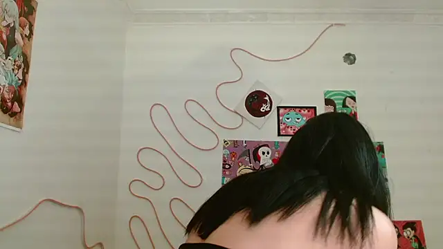 Snapshot of Kind_Scarlett chatting on March 7, 2025, 1:42 am Kind Scarlett online show from March 7, 2025, 1:42 am