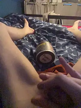 Snapshot of Flouflolutin chatting on January 16, 2026, 10:25 pm Flouflolutin online show from January 16, 2026, 10:25 pm