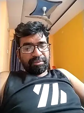 Skcreation123 online show from November 4, 2025, 5:17 pm