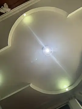 Snapshot of emiss_ chatting on October 24, 2025, 1:54 pm emiss online show from October 24, 2025, 1:54 pm