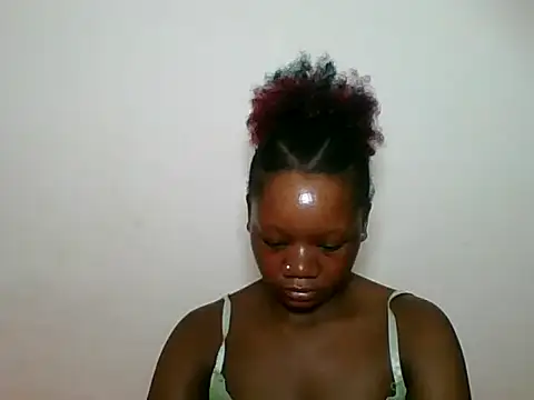 HotJeylee online show from May 2, 2026, 1:55 am