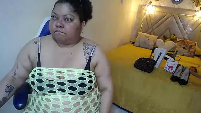 Snapshot of brunette_35 chatting on March 4, 2025, 2:17 am brunette 35 online show from March 4, 2025, 2:17 am