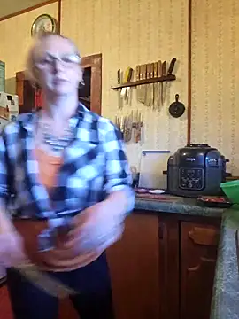 Beckabliss online show from October 8, 2025, 9:26 pm