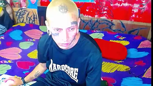 deivid estrada online show from November 3, 2025, 4:10 pm