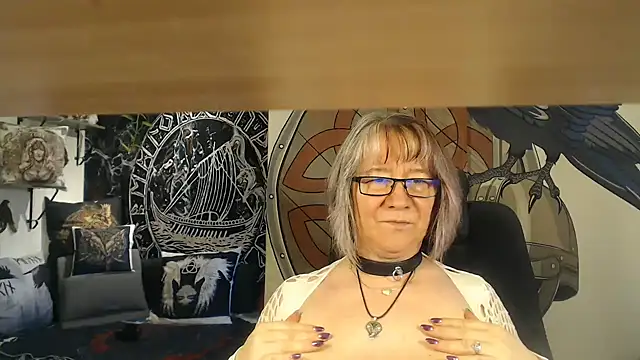 TittenMichelle online show from February 24, 2026, 9:32 am