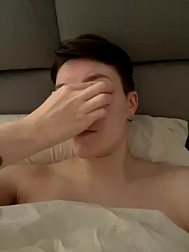 JessieFlower online show from October 11, 2025, 8:48 am