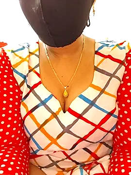 Payel-Sen online show from March 12, 2026, 5:39 pm