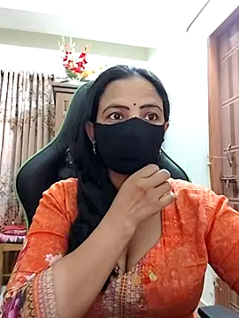 Snapshot of Payel-Sen chatting on February 27, 2026, 6:19 pm Payel-Sen online show from February 27, 2026, 6:19 pm