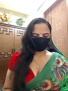 Payel-Sen online show from December 17, 2025, 5:07 pm