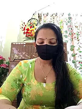 Snapshot of Payel-Sen chatting on March 8, 2025, 5:01 pm Payel-Sen online show from March 8, 2025, 5:01 pm