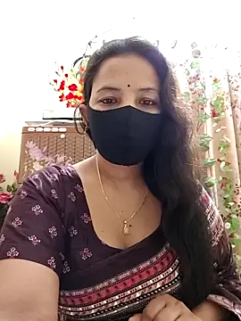 Snapshot of Payel-Sen chatting on February 22, 2025, 6:41 pm Payel-Sen online show from February 22, 2025, 6:41 pm