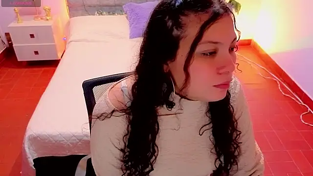 Lana stone  online show from January 14, 2026, 3:21 am